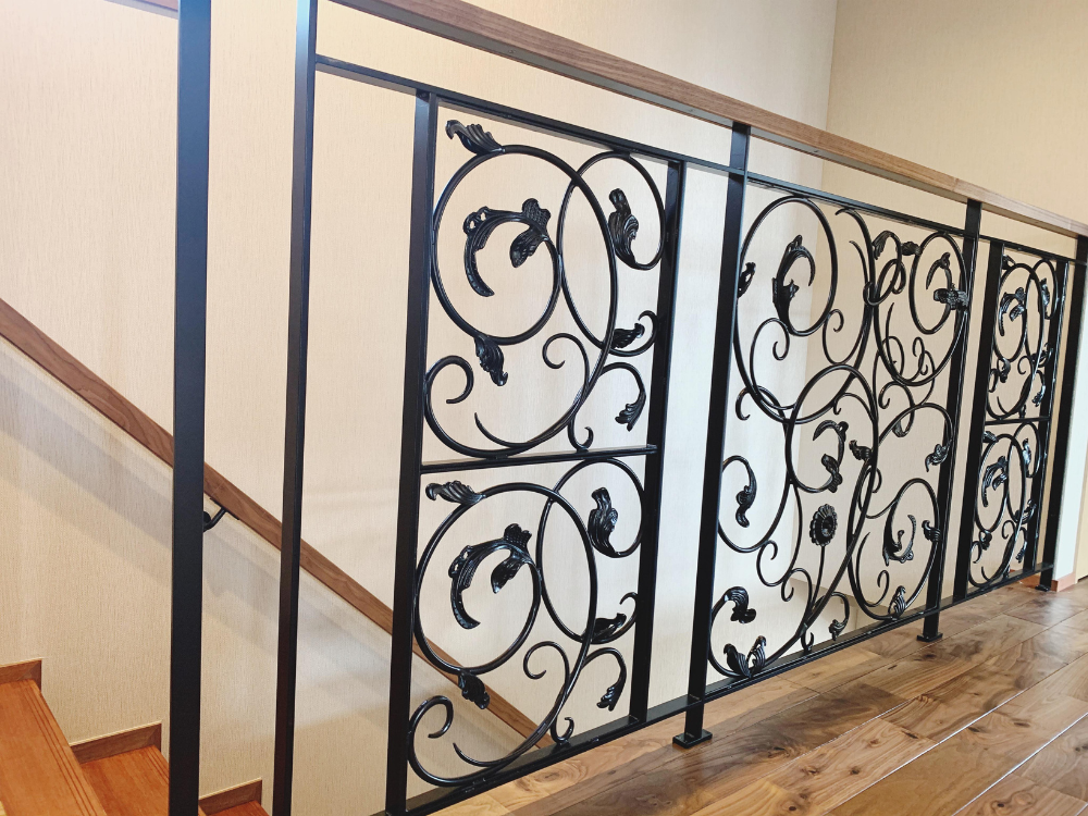 ロートアイアン手すり